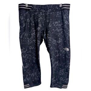 The North Face Motus Capri Sz Large